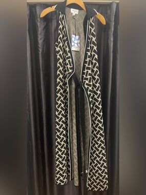Diane Von Furstenberg wrap/open cardigan sweater dress with attach ties. NWT